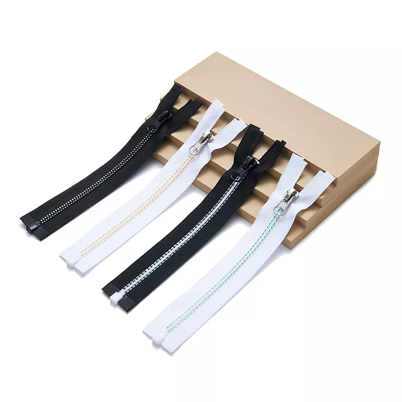 Plastikowy zamek błyskawiczny z recyklingu