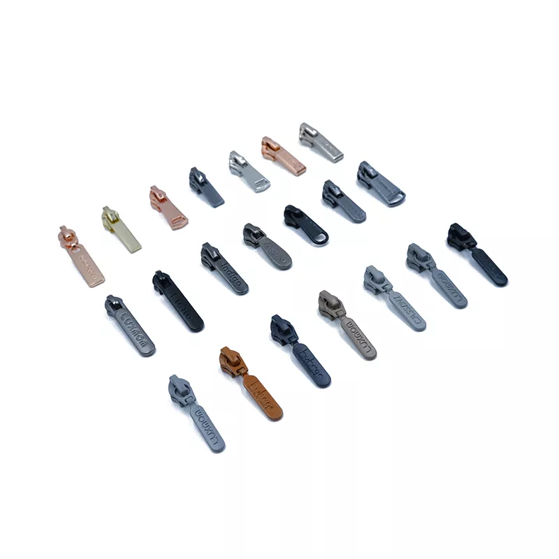 Ściągacz do tabliczek znamionowych